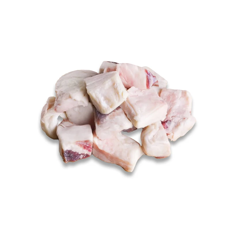 Graisse de Bœuf Halal Premium – graisse crue solide pour fondre en suif ou mélanges burgers. 500g–2kg, certifié HALAL, sous vide. Blanc pur, point de fumée élevé. Origine Brésil, Argentine. Approuvé HACCP. Gros. TT, LC, SBLC.